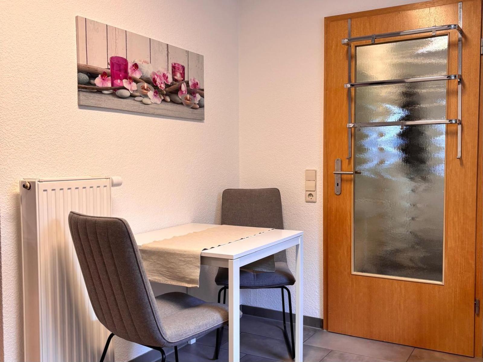 Ferienwohnung Emilia, 36Qm Münsingen Екстериор снимка
