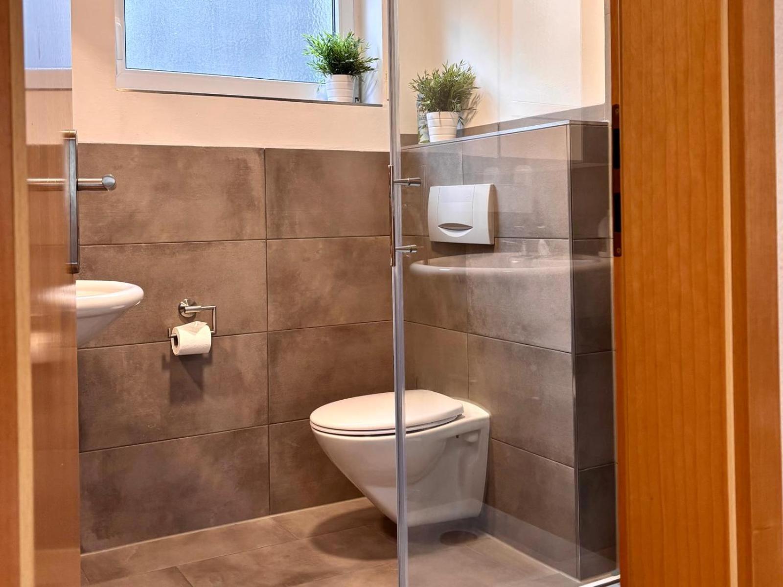 Ferienwohnung Emilia, 36Qm Münsingen Екстериор снимка