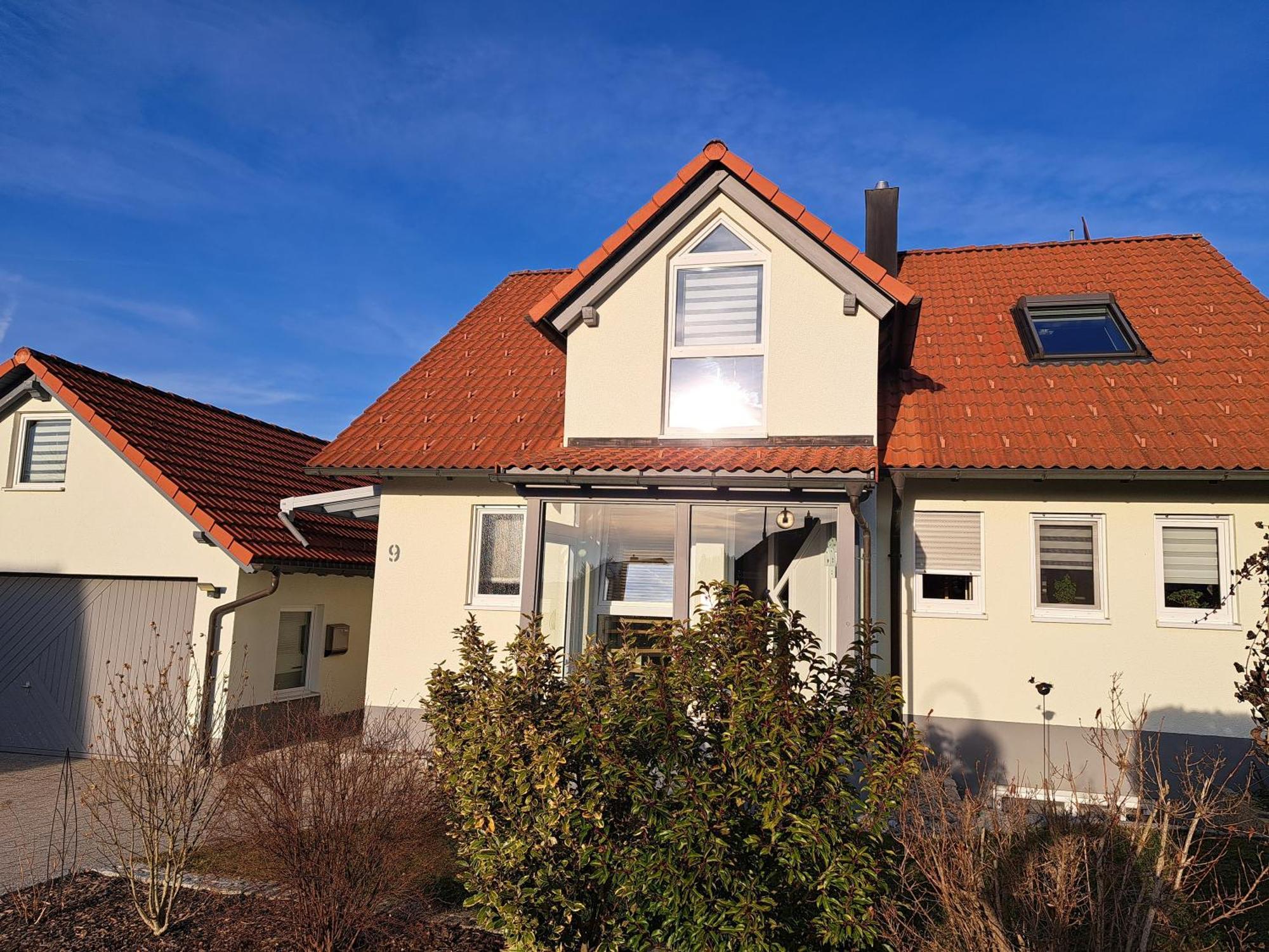 Ferienwohnung Emilia, 36Qm Münsingen Екстериор снимка