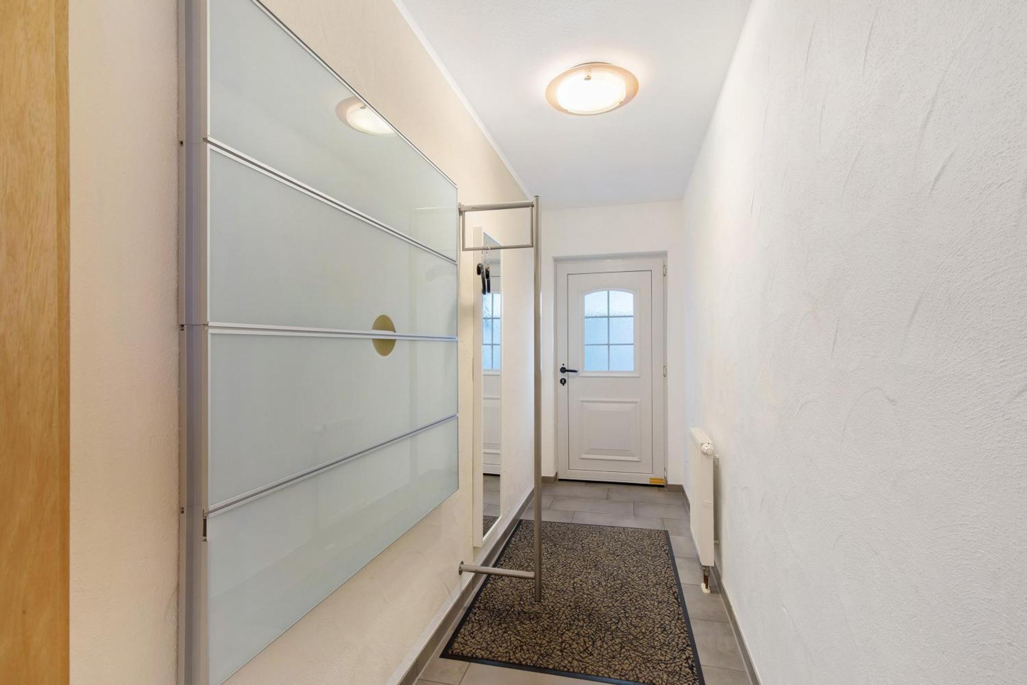 Ferienwohnung Emilia, 36Qm Münsingen Екстериор снимка