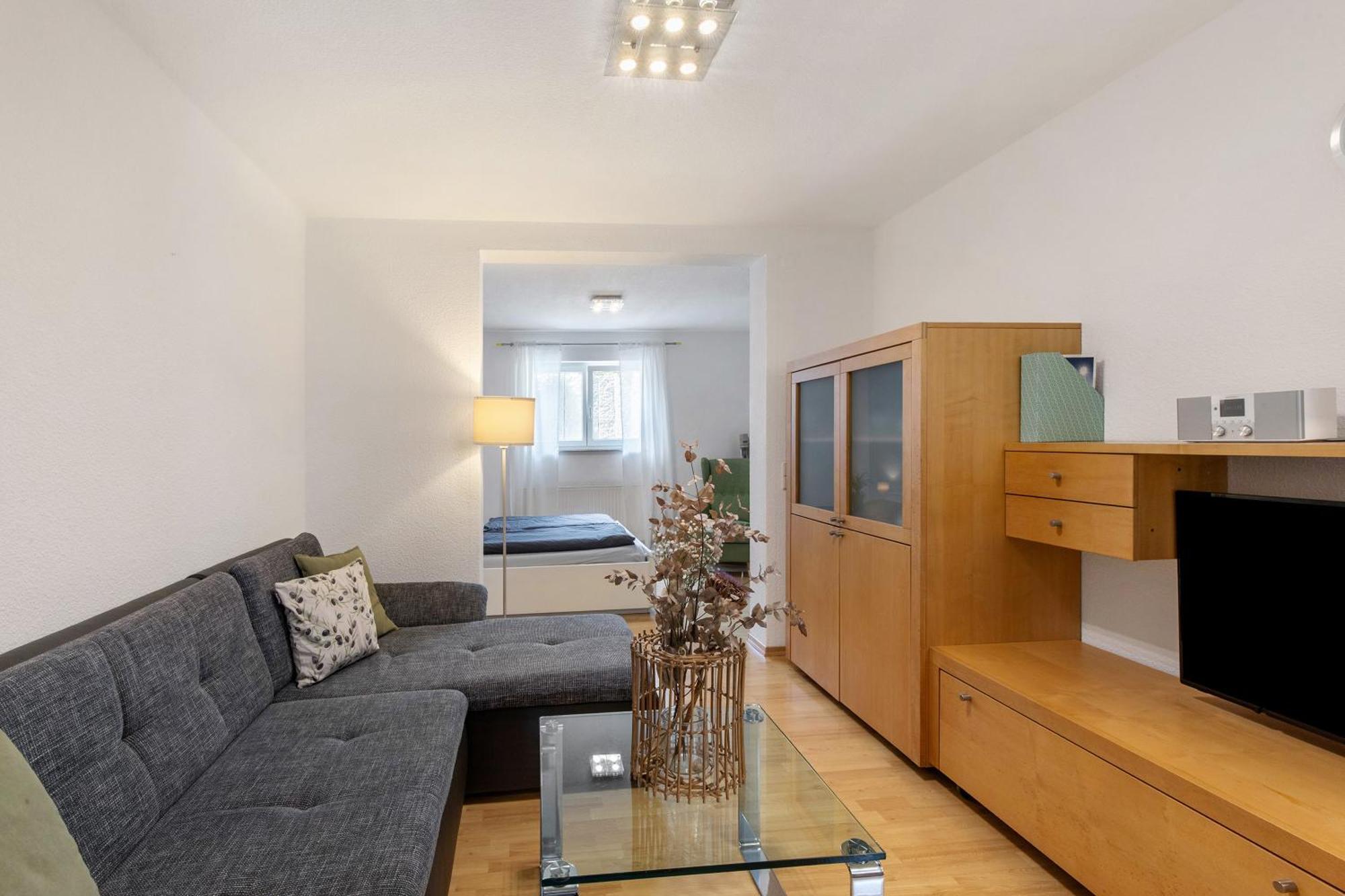 Ferienwohnung Emilia, 36Qm Münsingen Екстериор снимка